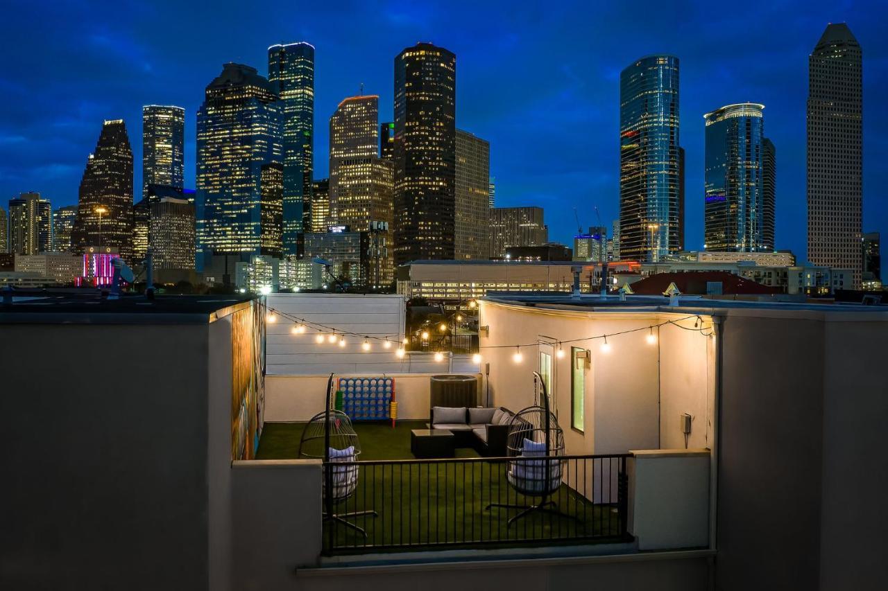 Lavish Downtown Home With Stunning Rooftop Deck Views Houston Buitenkant foto